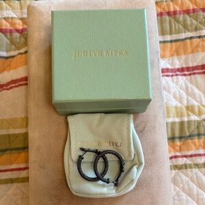 Judith Ripka dark, gray sterling silver Hoop Earrings.